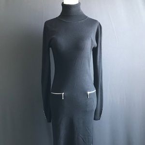 NWOT Smashed Lemon turtleneck fitted dress